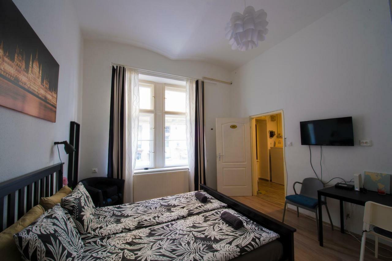No. 11 Apartment With 2 Bathrooms Next To Railway Station Budapest Ngoại thất bức ảnh
